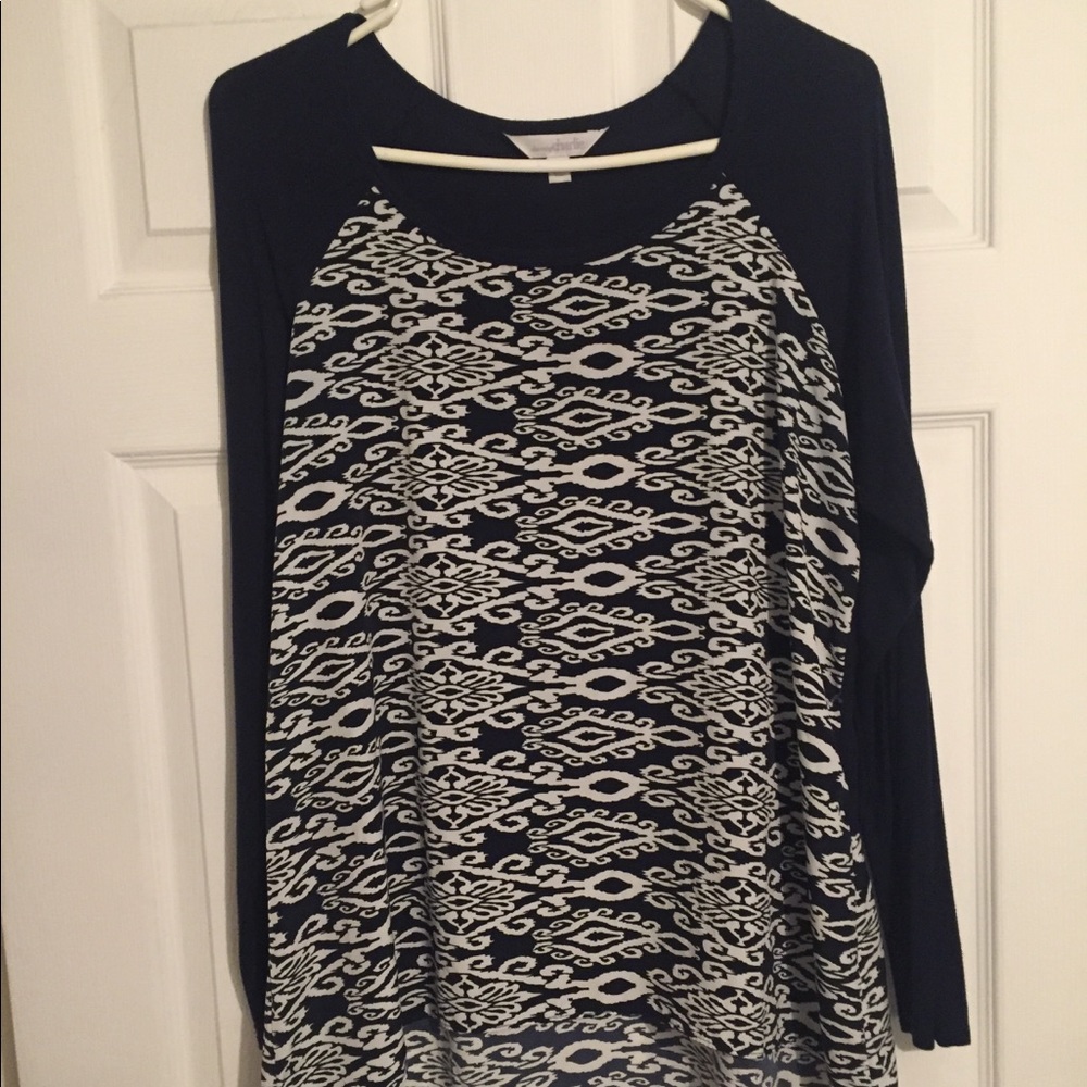 Charming Charlie long sleeve tee